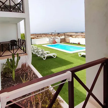 Апартаменты El On The Playa La Concha Sea View *